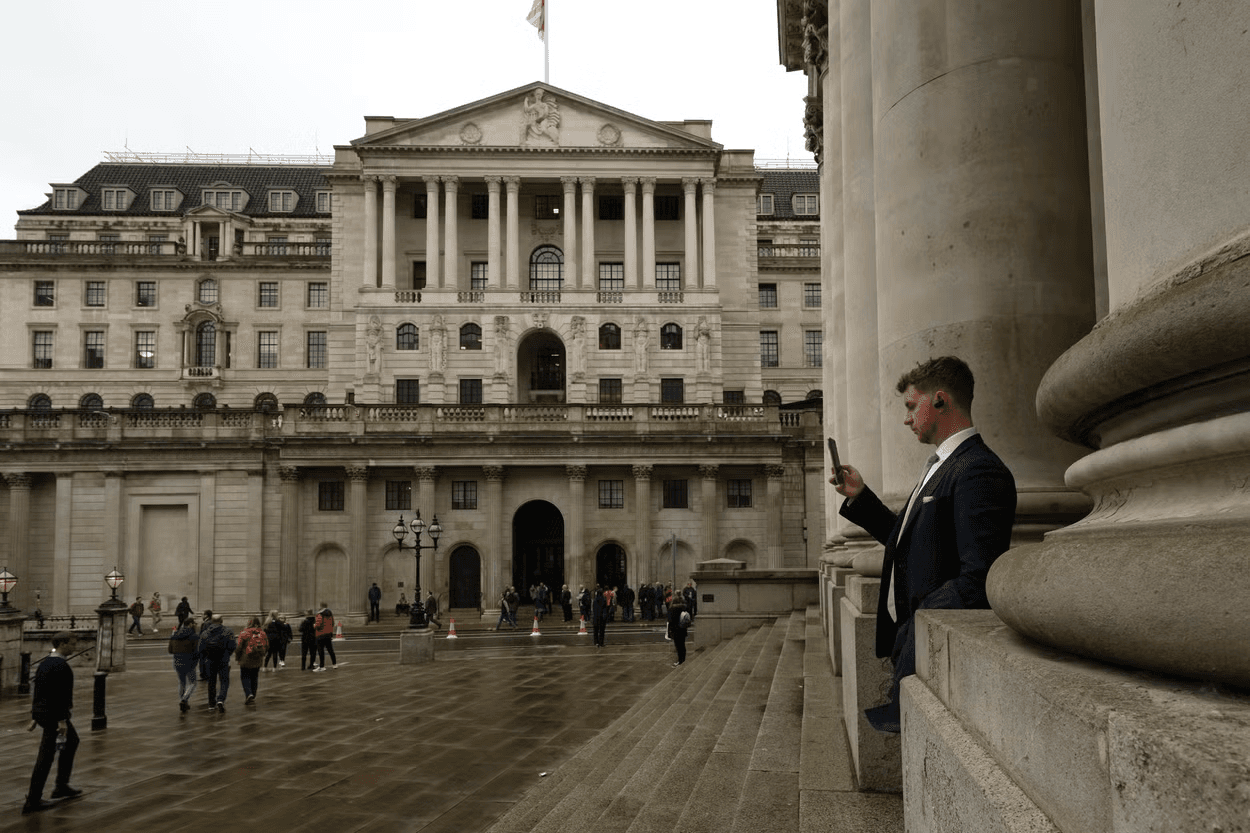 Almost half of British public in favour of BoE rate cut - Image