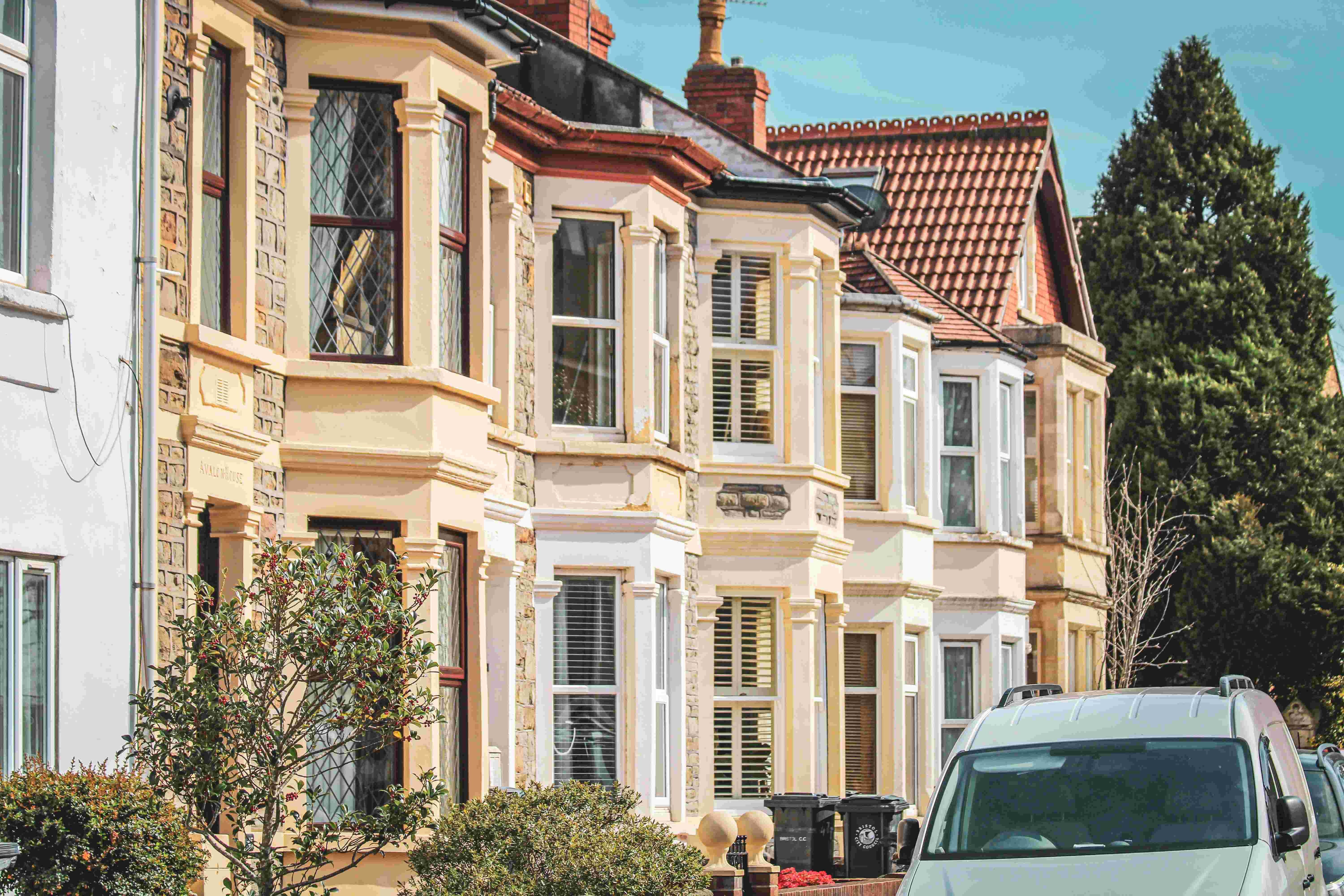 Higher house prices expected by end of year say Zoopla - Image
